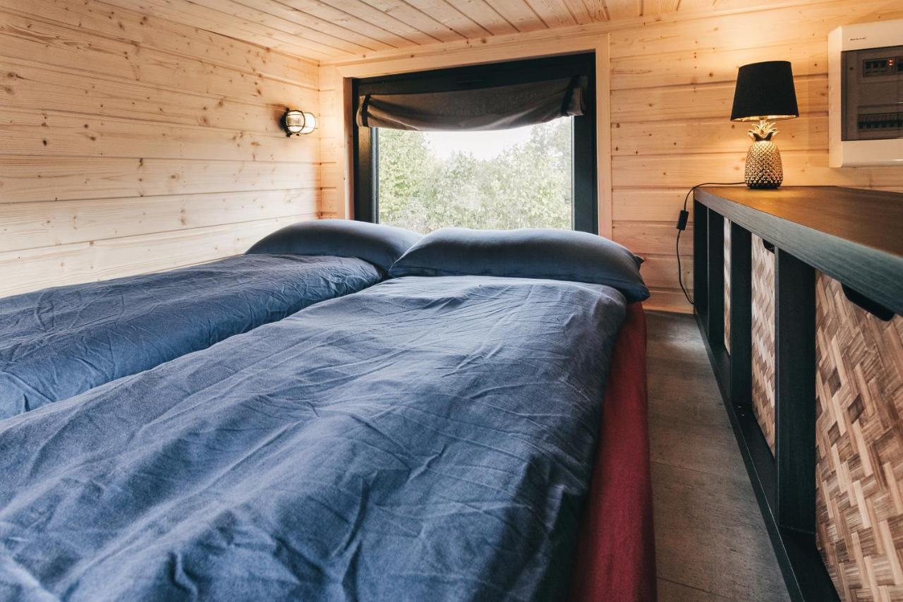 Idyllisches Tiny House Mit Sauna Loebau Exterior photo